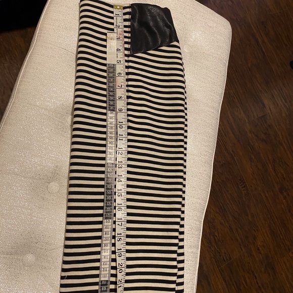 Jessica Simpson Striped Pencil Skirt - Picture 8 of 8